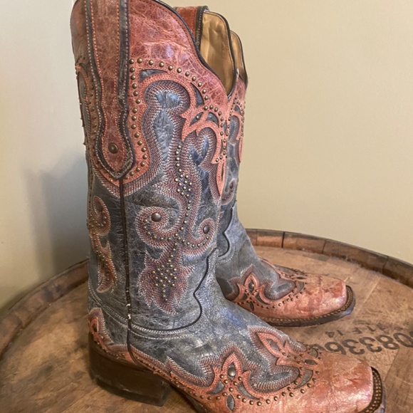 Corral Boots 6.5 (MAKE OFFER) - Picture 7 of 8